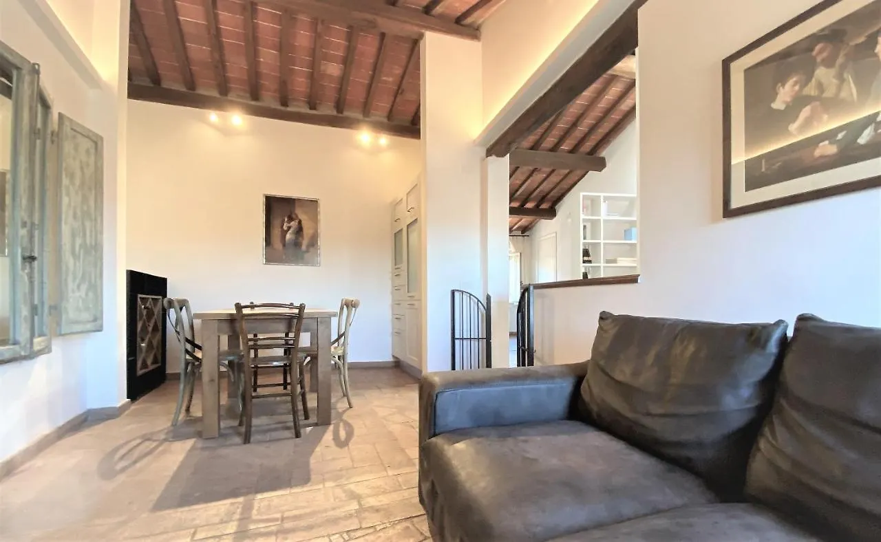 Da Bernardino-Cozy Apartment With Bike Box Siena