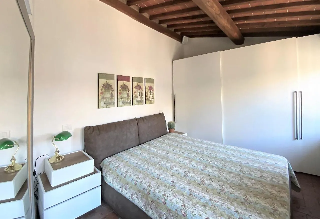 Da Bernardino-Cozy Apartment With Bike Box Siena Italy