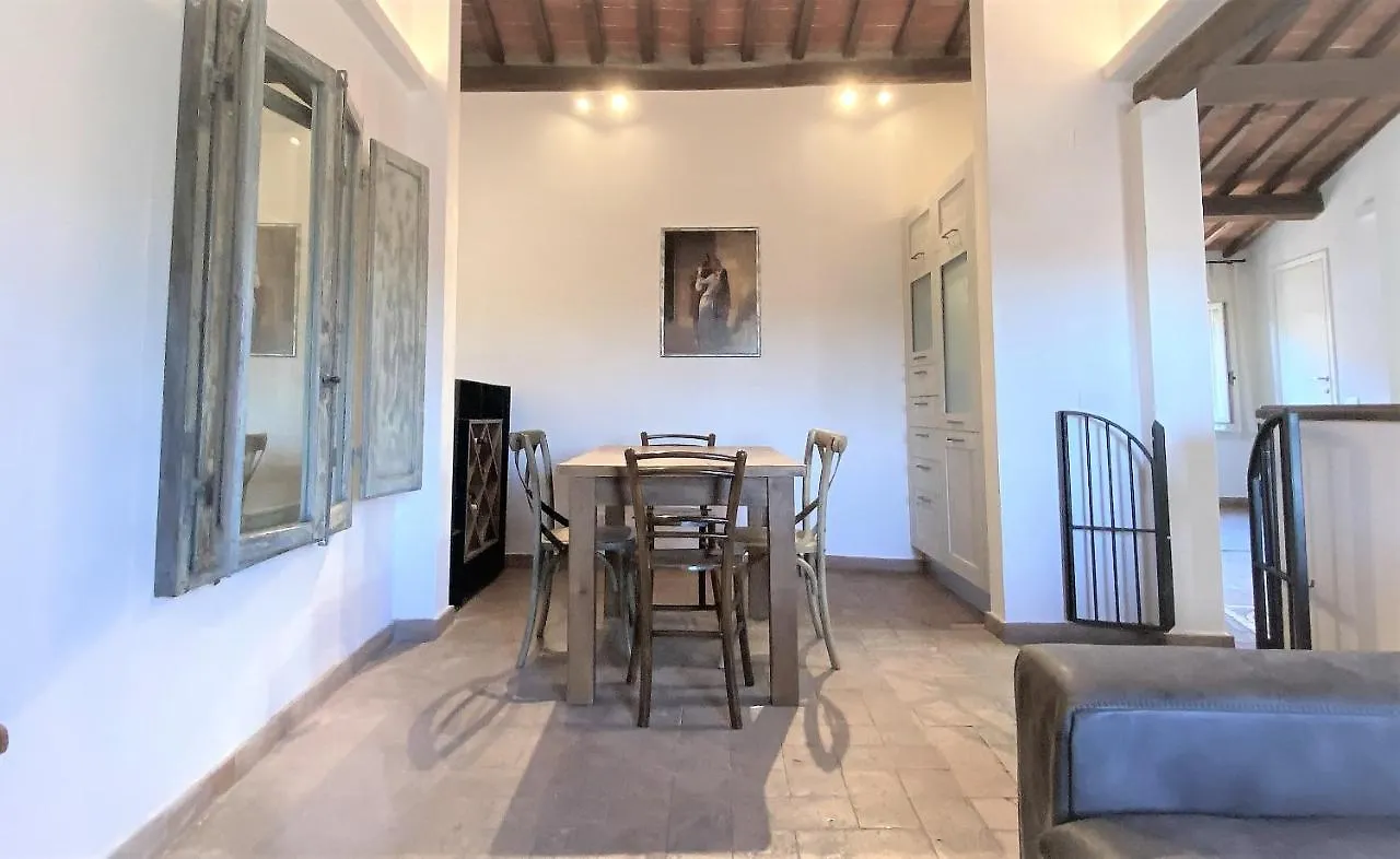 Da Bernardino-Cozy Apartment With Bike Box Siena